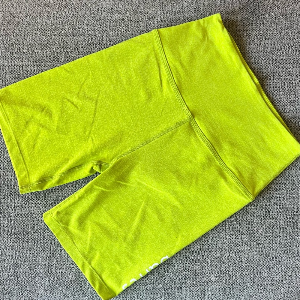 Barre3 Beyond Yoga Bike Shorts - Picture 3 of 8